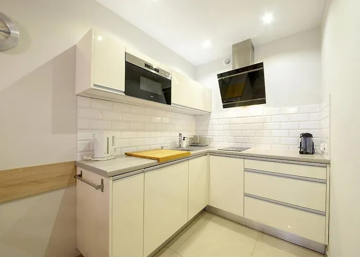 Jasne I Przytulne Sun Seasons 24 W Karpaczu Z Parkingiem I Balkonem By Renters Appartement Karpacz