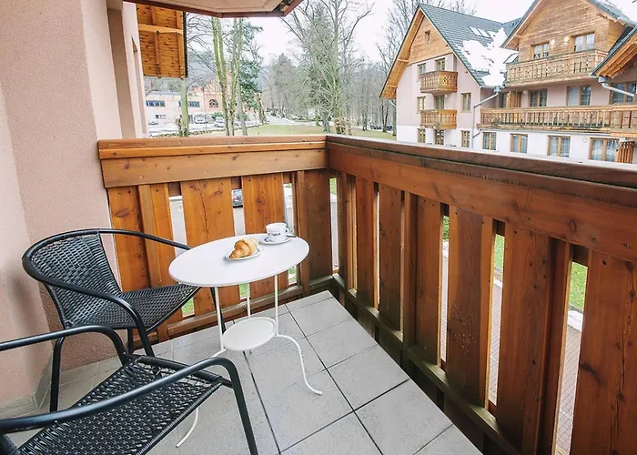 Jasne I Przytulne Sun Seasons 24 W Karpaczu Z Parkingiem I Balkonem By Renters Appartement